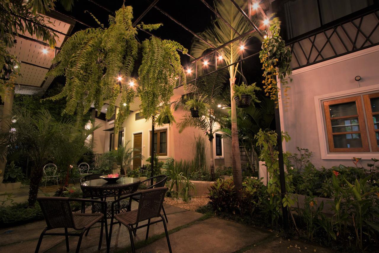 Casa Malee Chiang Mai Exterior foto